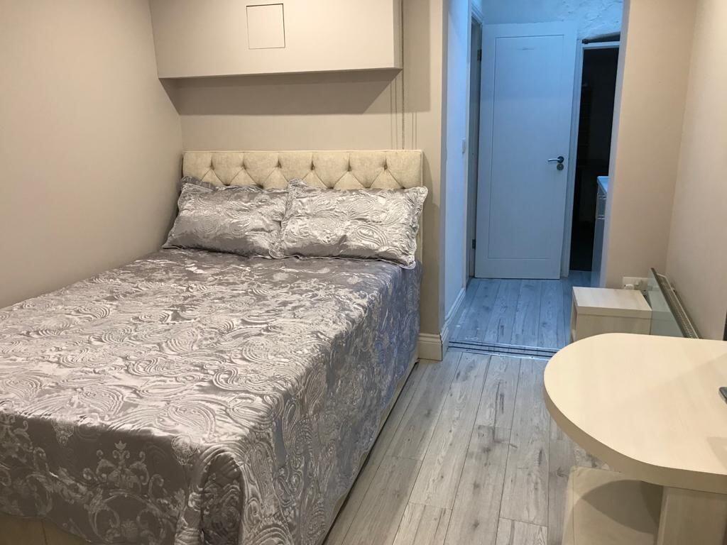 Main image of property: London Street, London, W2