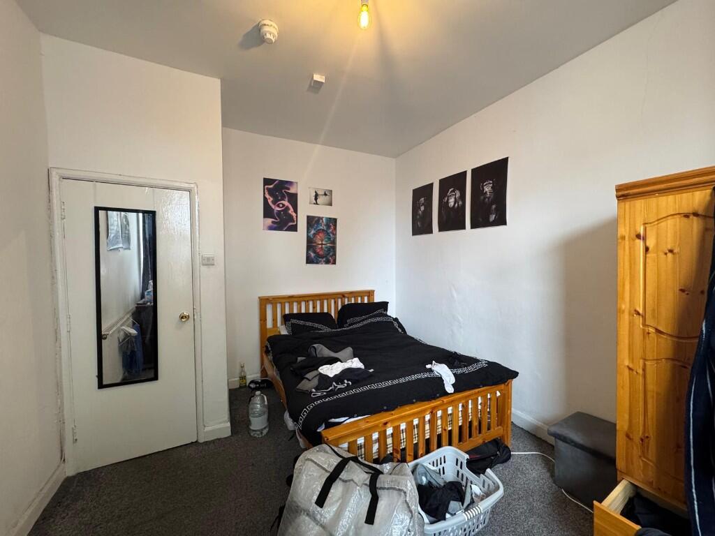 Main image of property: Gregory Boulevard, Nottingham, Nottinghamshire, NG7
