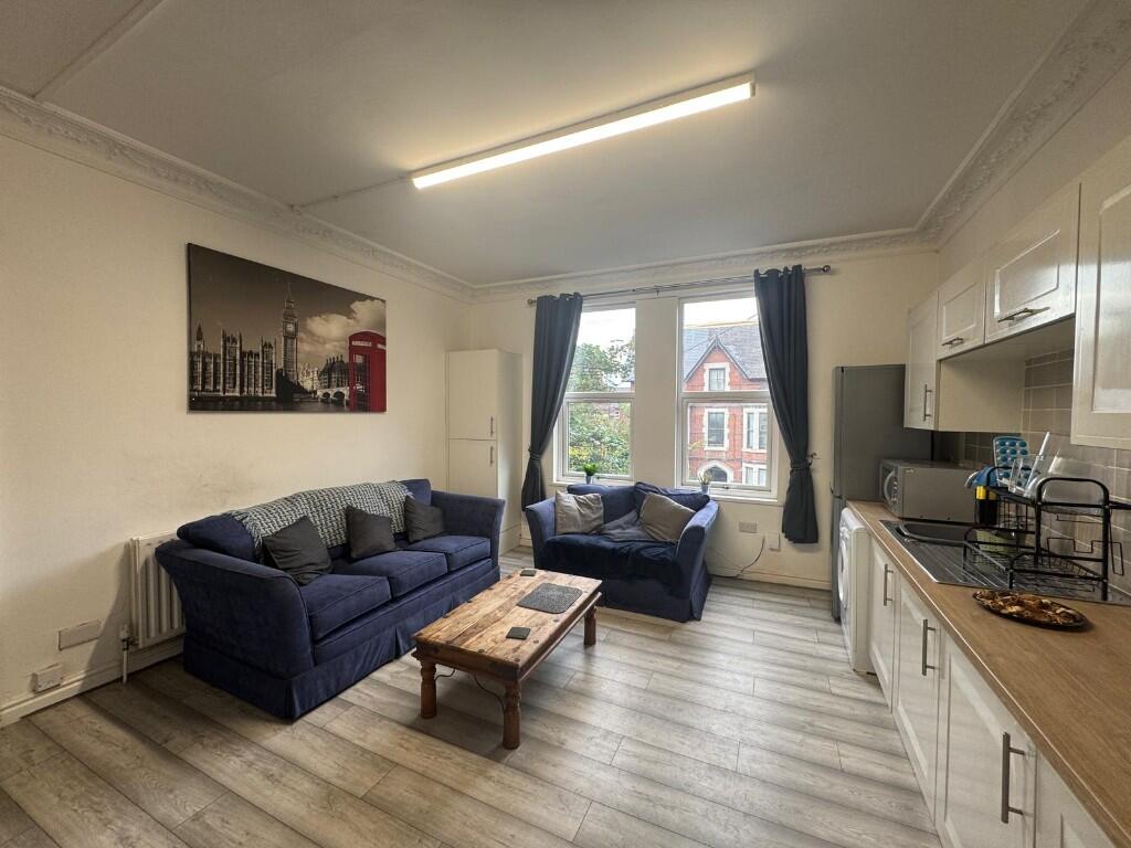 Main image of property: Forest Road West, Nottingham, Arboretum, NG7