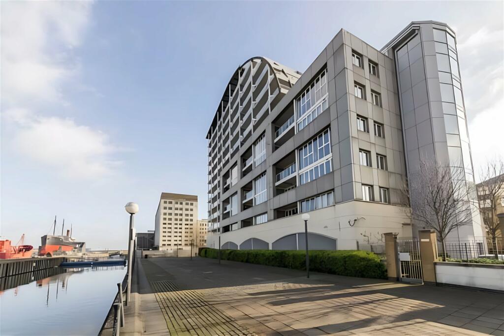 Main image of property: Eastern Quay Apartments, E16 1AX
