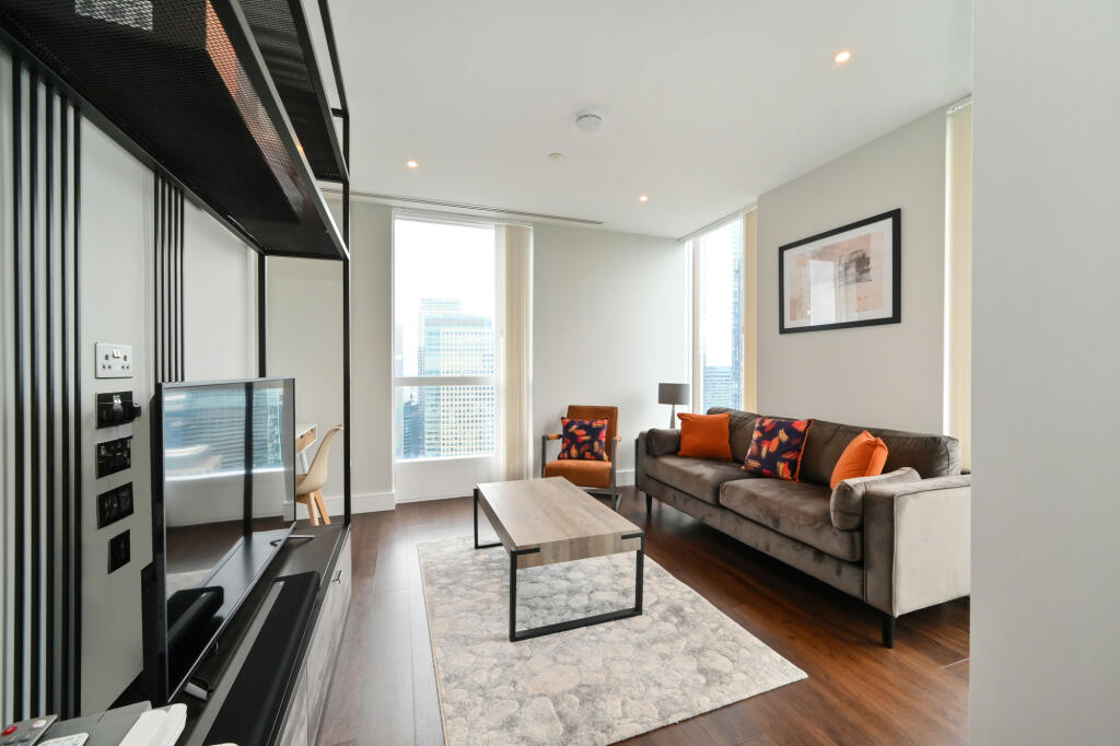 Main image of property: Maine Tower, 9 Harbour Way, London, Greater London, E14