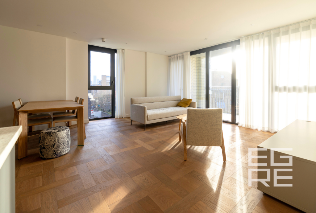 Main image of property: 4 Merino Gardens, Wapping, London, E1W2AA