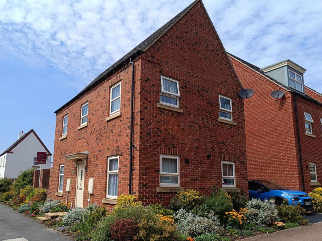 Main image of property: Rowan Drive, Midway, Swadlincote, Derbyshire, DE11 0FF