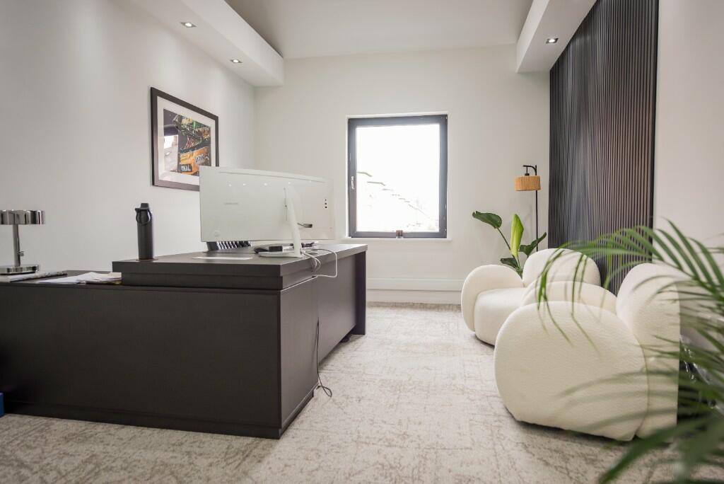 Main image of property: Bath Street, Hale