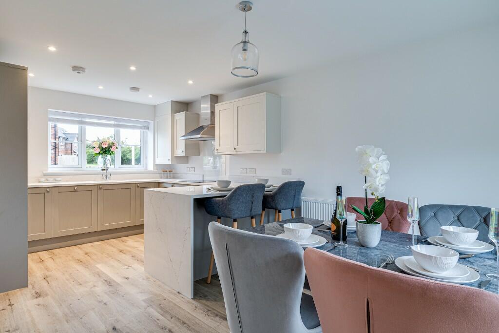 Additional property image - Whitchurch Road,
Tarporley,
CW6 9NZ