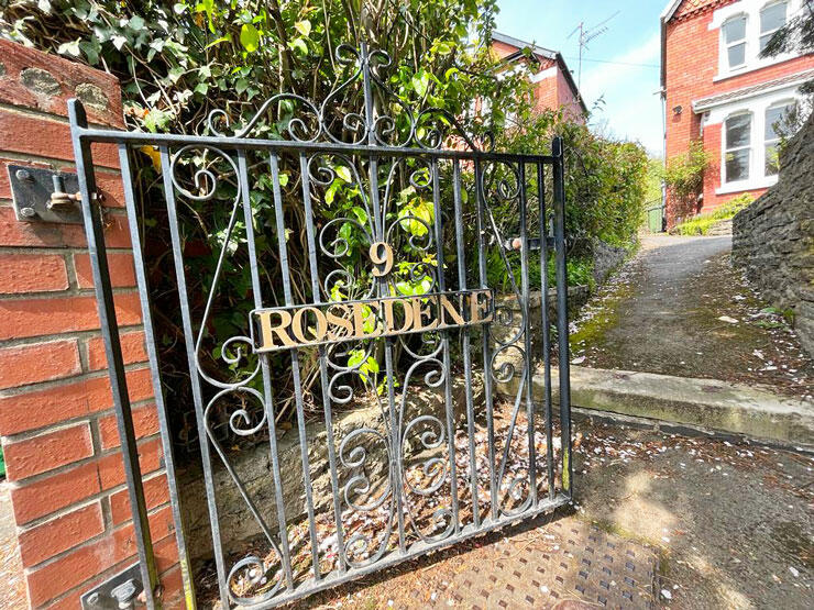 4 bedroom semidetached house for sale in Millbrook Rd, 9 Millbrook Rd