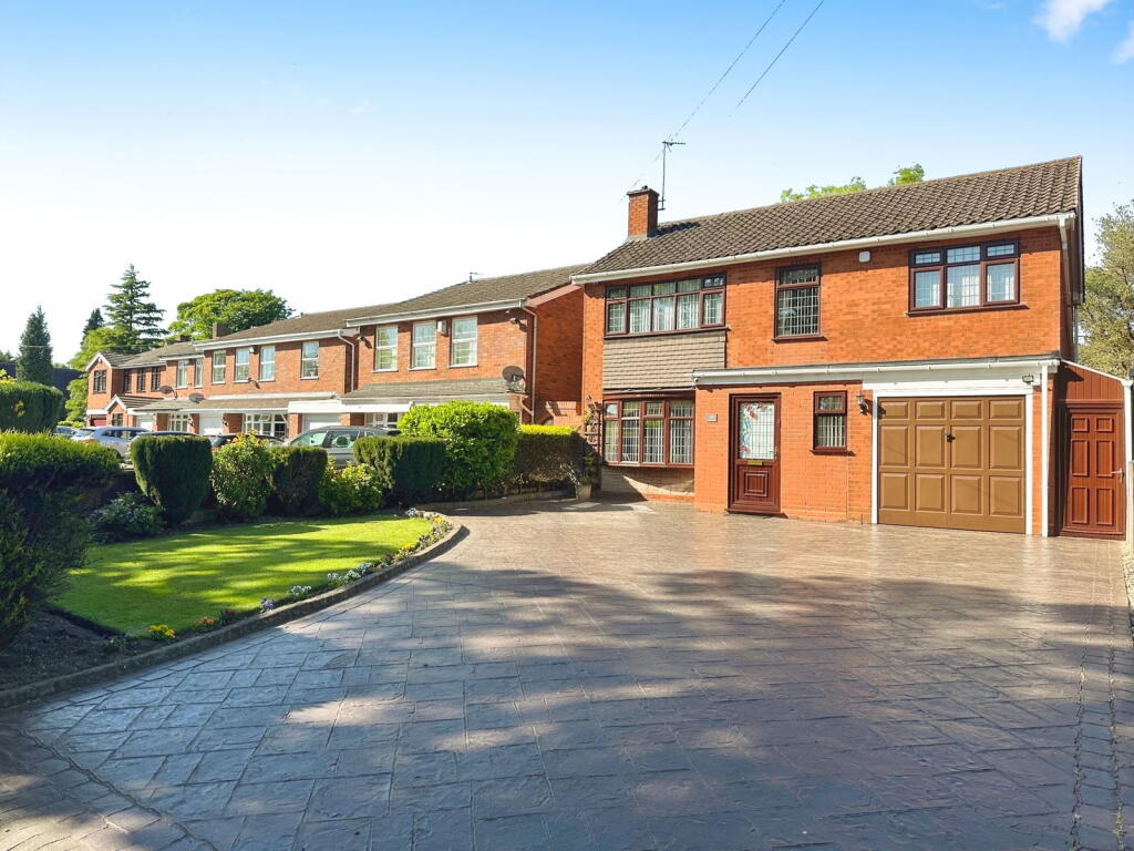 Main image of property: Sneyd Lane, Essington, Wolverhampton, WV11 2DU