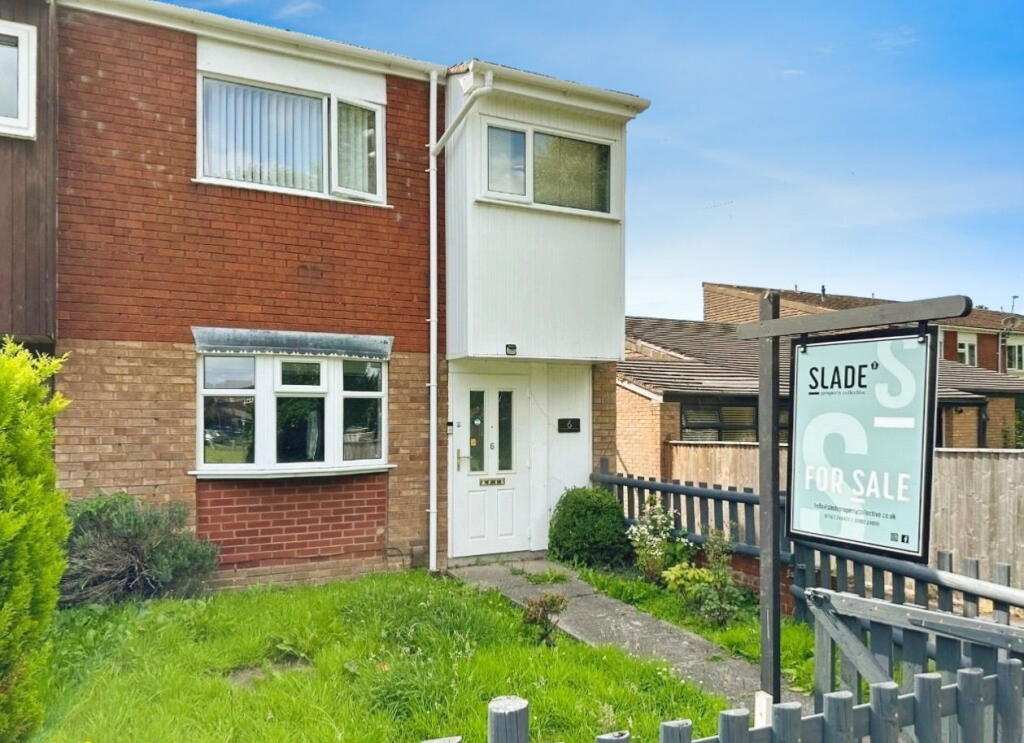 3 bedroom end of terrace house