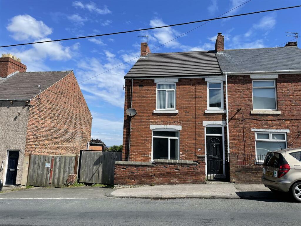 3 bedroom end of terrace house for sale in Durham Road, Sacriston