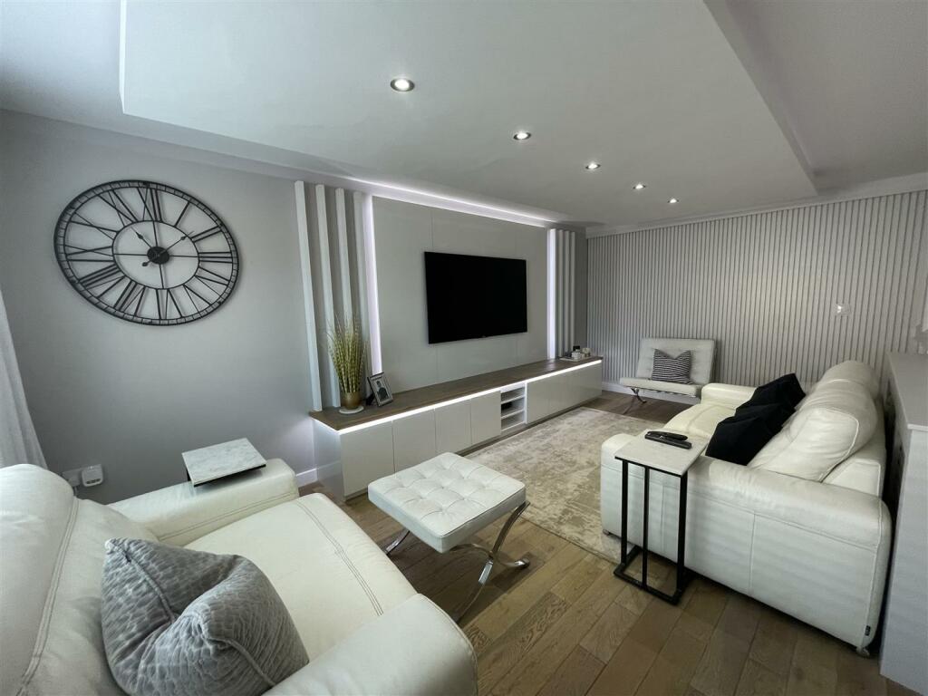 Additional property image - Sandringham Way, Newfield, Chester Le Street