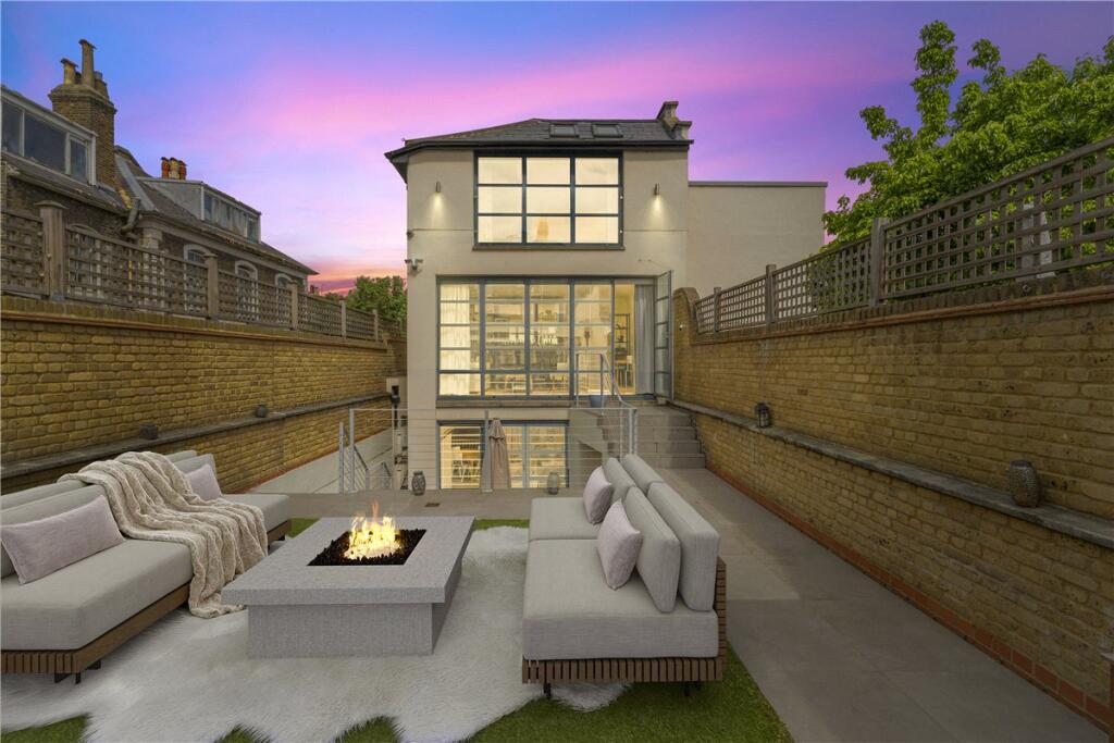 Main image of property: Wiseton Road, London, SW17