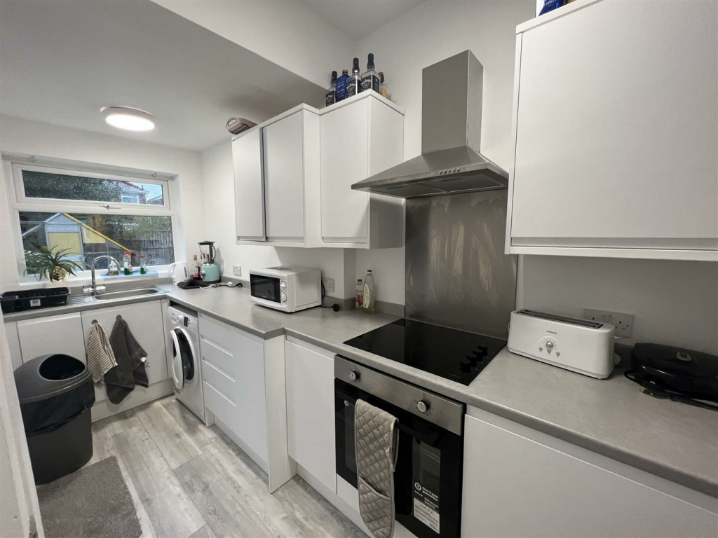 House to rent on Jeffereys Crescent, Liverpool