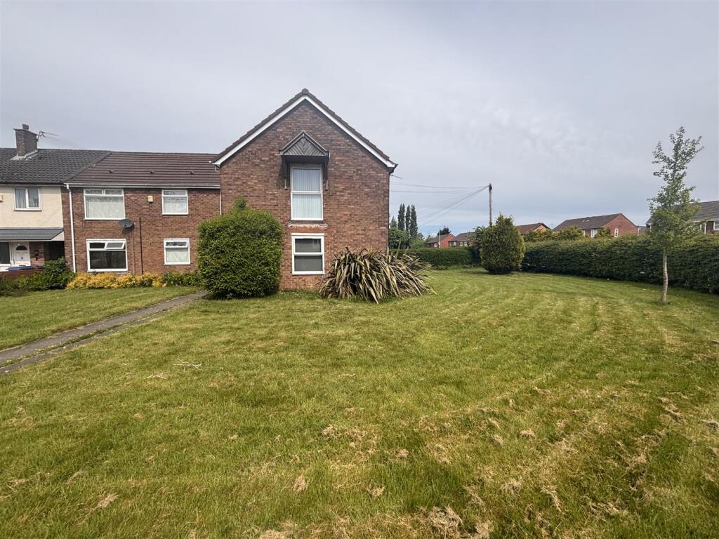 Main image of property: Long Lane, Walton