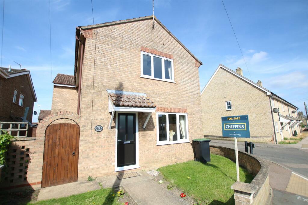 2 bedroom semidetached house for sale in Victoria Street, Littleport