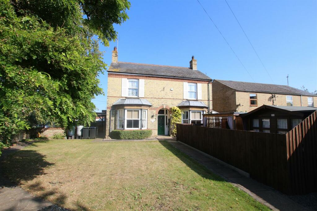 5 bedroom detached house for sale in Wellington Street, Littleport, Ely