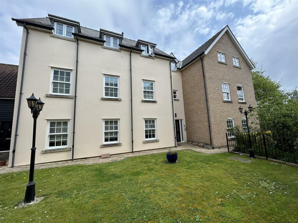 2 bedroom apartment for sale in Missin Gate, Broad Street, Ely, CB7