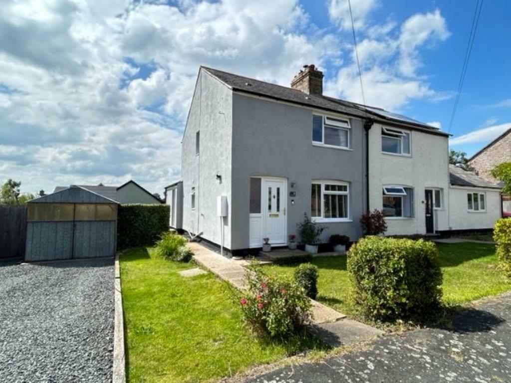 3 bedroom semidetached house for sale in Newtown Road, Haddenham, Ely, CB6