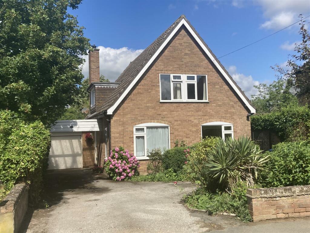 3 bedroom detached house for sale in High Street, Haddenham, Ely, CB6