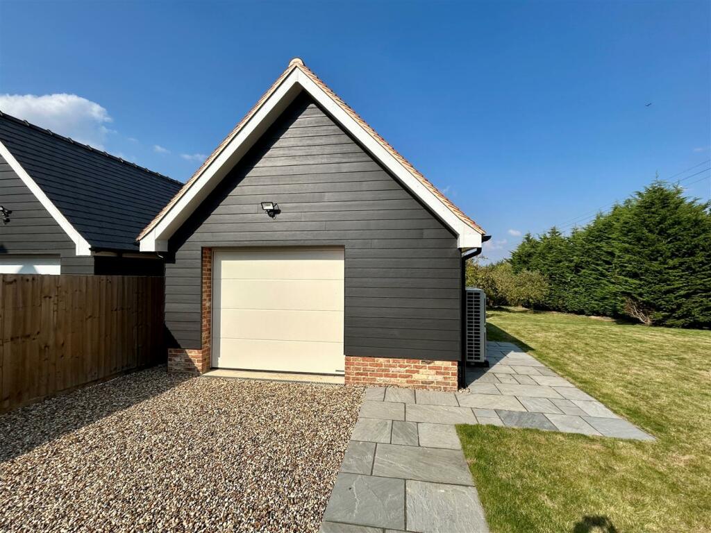 Additional property image - Haddenham Road, Wilburton, Ely