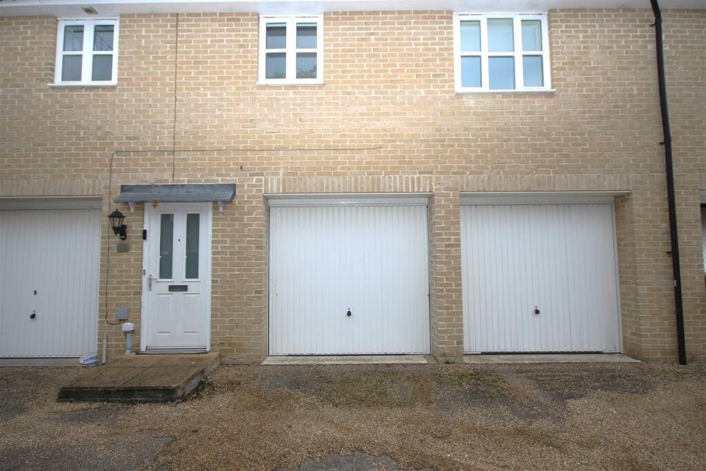 Additional property image - Shocksham Terrace, Soham