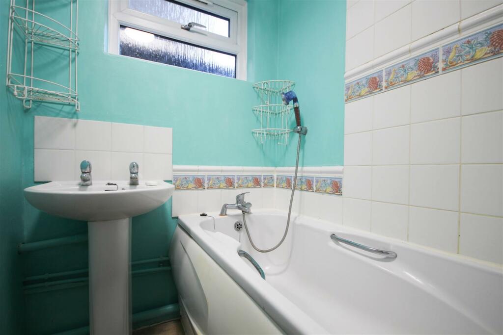 Additional property image - West Drive Gardens, Soham, Ely