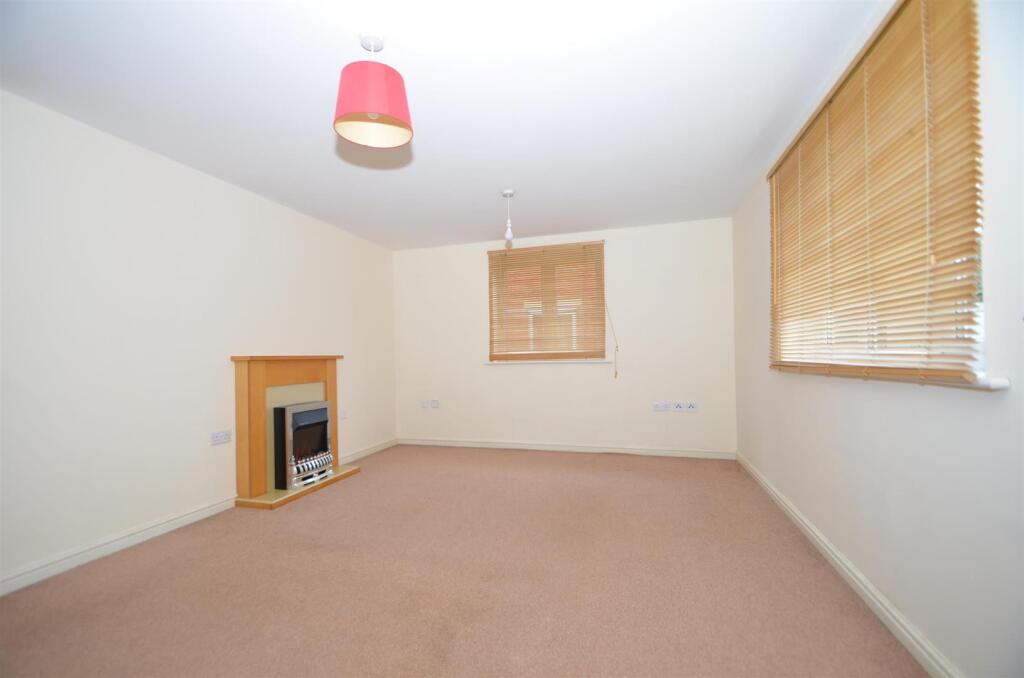 Additional property image - Kingfisher Drive, Soham, Ely