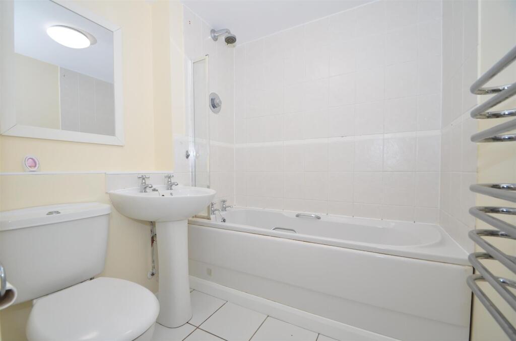 Additional property image - Kingfisher Drive, Soham, Ely