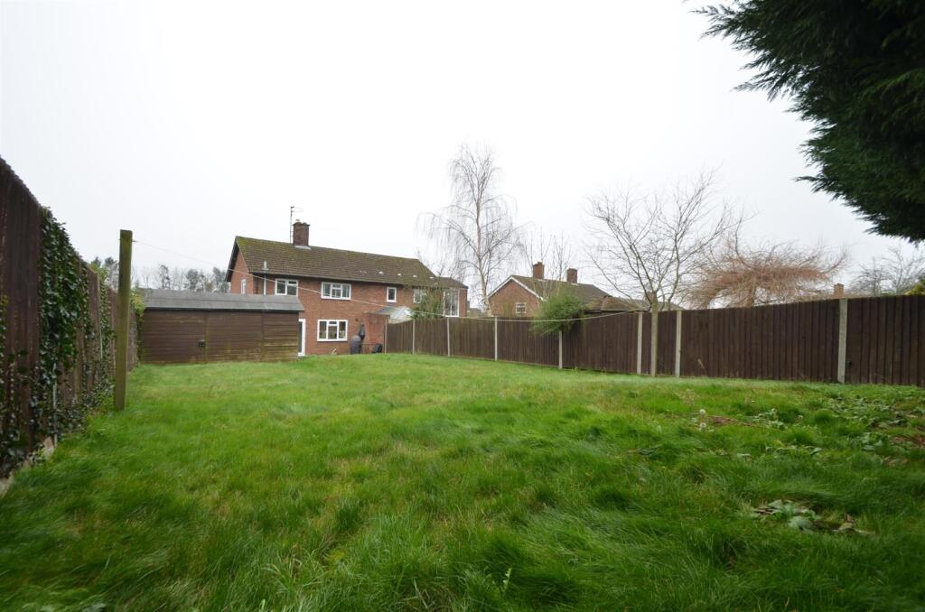 Additional property image - Cherry Orchard, Haddenham, Ely