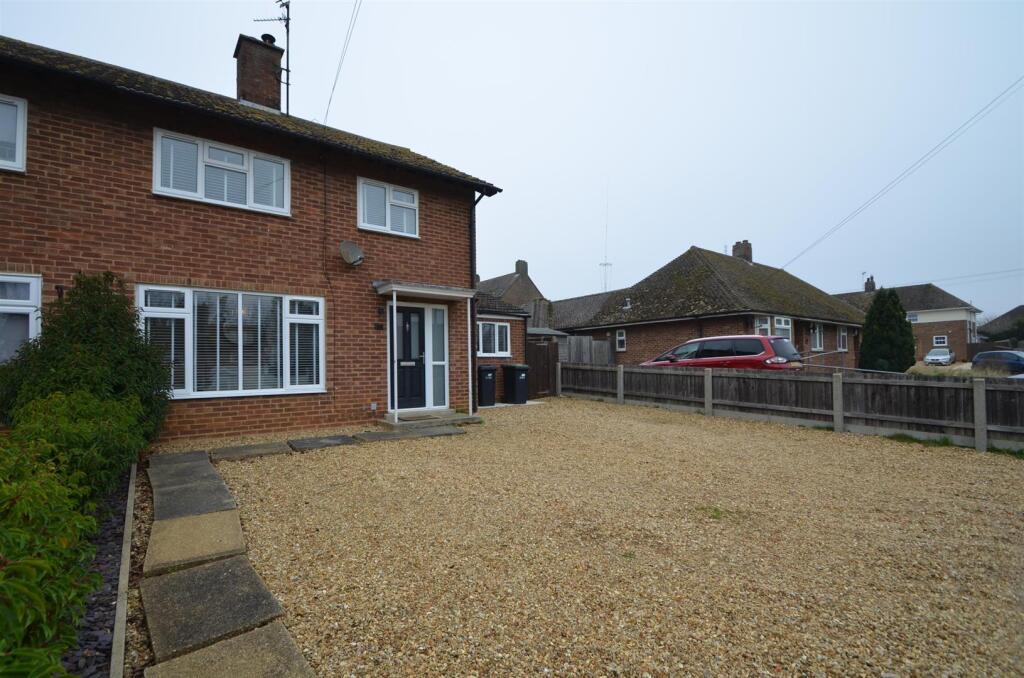 Additional property image - Cherry Orchard, Haddenham, Ely
