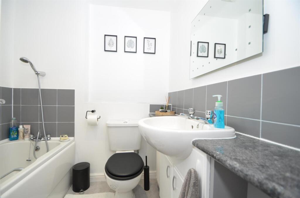 Additional property image - Avocet Grove, Soham, Ely