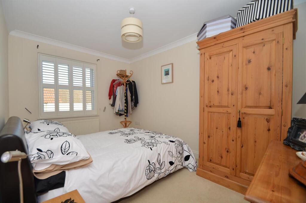 Additional property image - Nutholt Lane, Ely