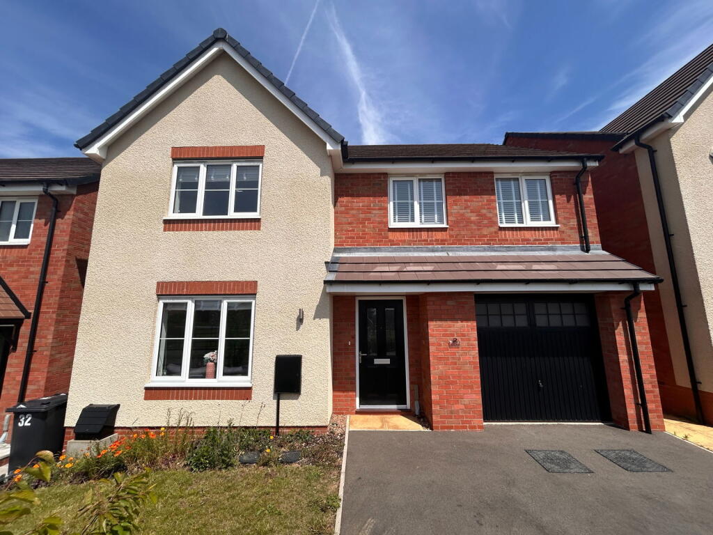 Main image of property: Wem Drive, Bulkington, Bedworth, CV12