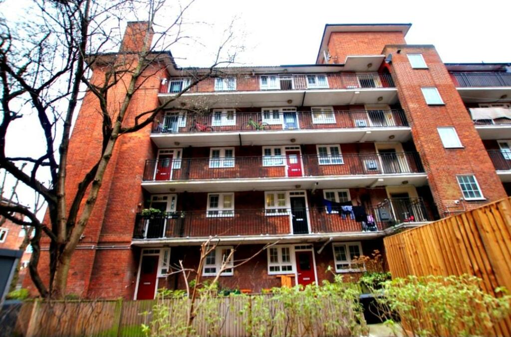 1 bedroom apartment for sale in Rainford House, Islington, London, N7
