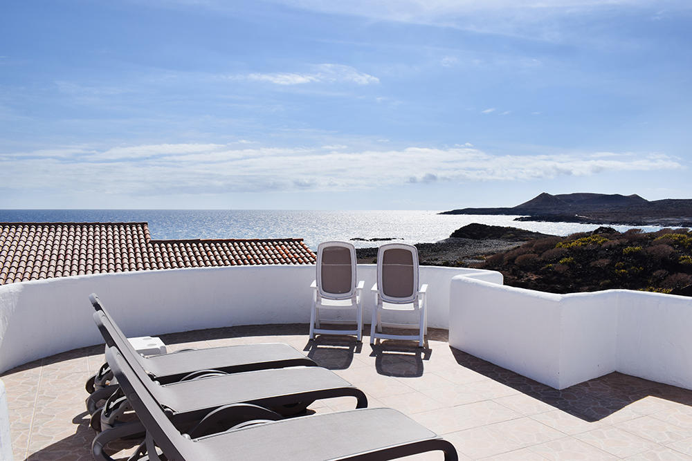 2 bedroom bungalow for sale in Canary Islands, Tenerife, Amarilla Golf