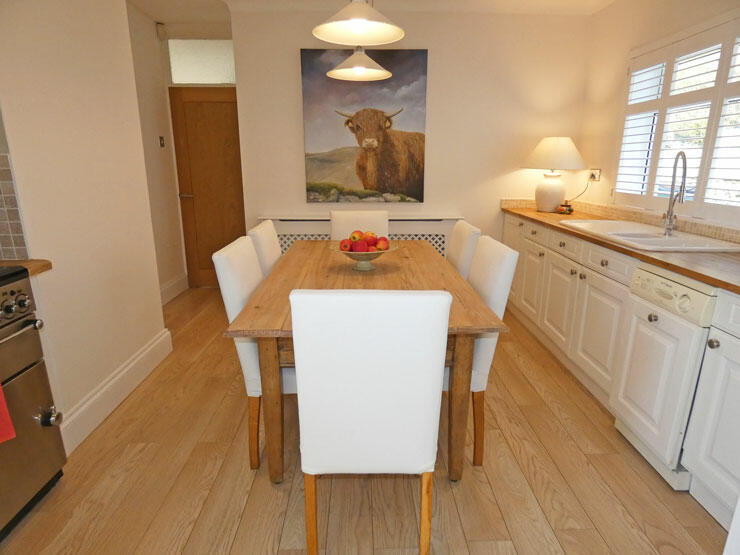 2 bedroom detached bungalow for sale in Zoar Terrace, Quakers Yard