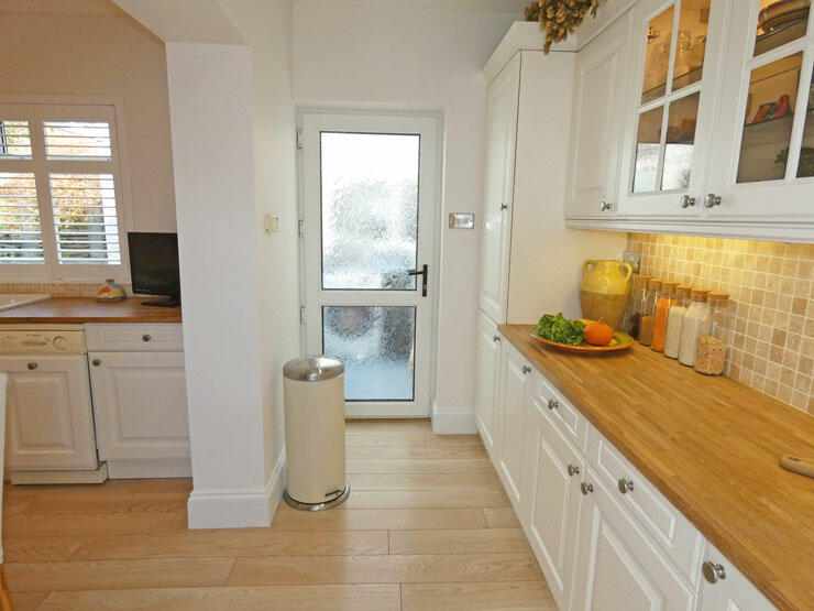 2 bedroom detached bungalow for sale in Zoar Terrace, Quakers Yard