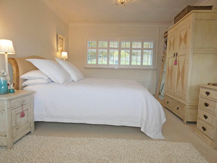 2 bedroom detached bungalow for sale in Zoar Terrace, Quakers Yard