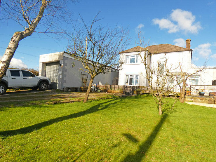 3 bedroom semidetached house for sale in South View Houses, Gelligaer