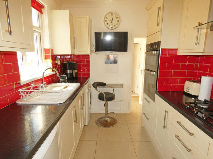 Additional property image - Alexandra Road, Hengoed, CF82 7NE