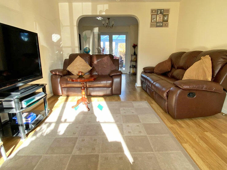 Additional property image - Cae Canol, Hengoed, CF82 7RU