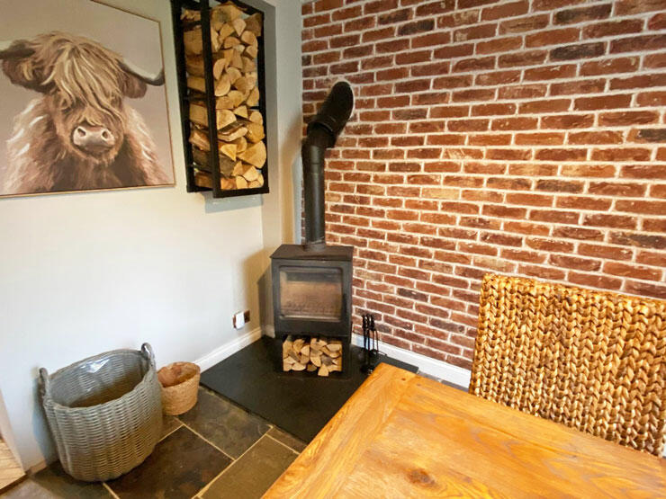 Additional property image - Trosnant Crescent, Penybryn, Hengoed, CF82 7FX
