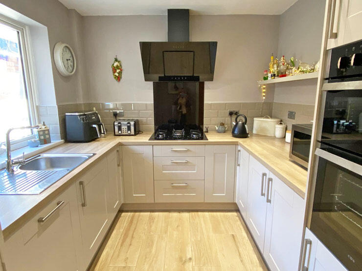 Additional property image - Maen Gilfach, Trelewis, Treharris, CF46 6BG