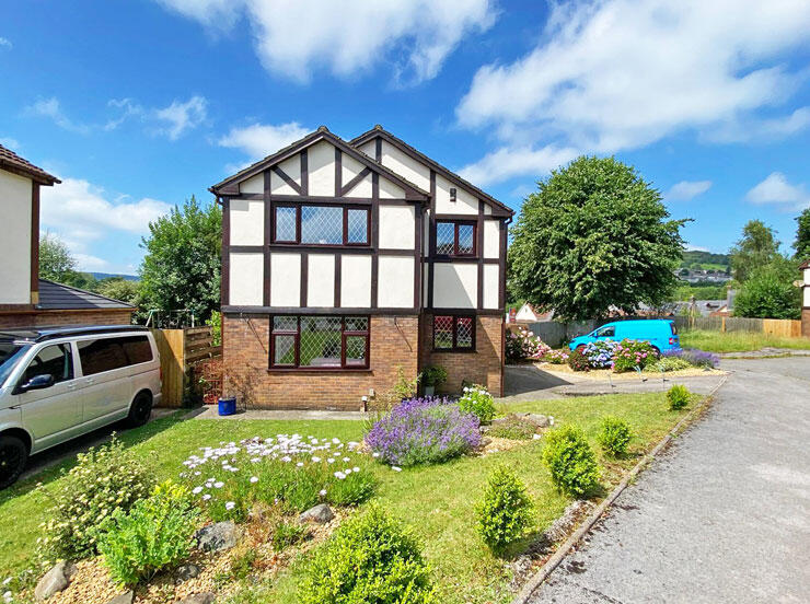 Main image of property: Beechcroft, Trelewis, Treharris, CF46 6BP
