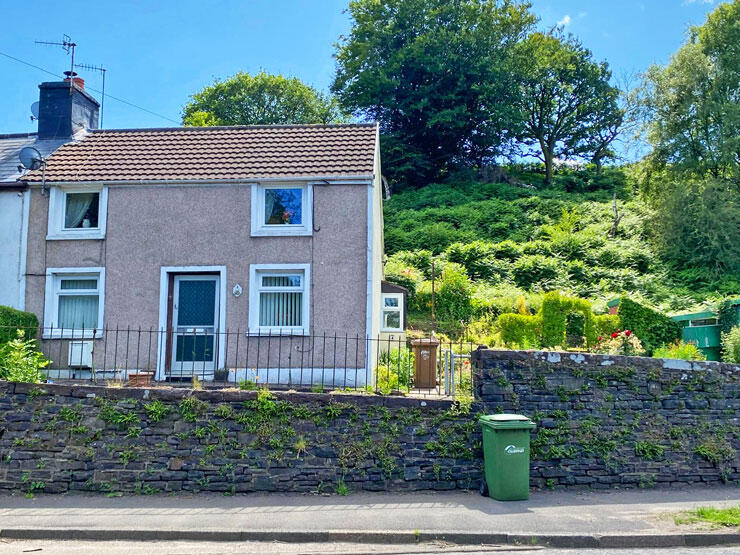 Main image of property: Tai Fforest, Nelson, Treharris, CF46 6PP