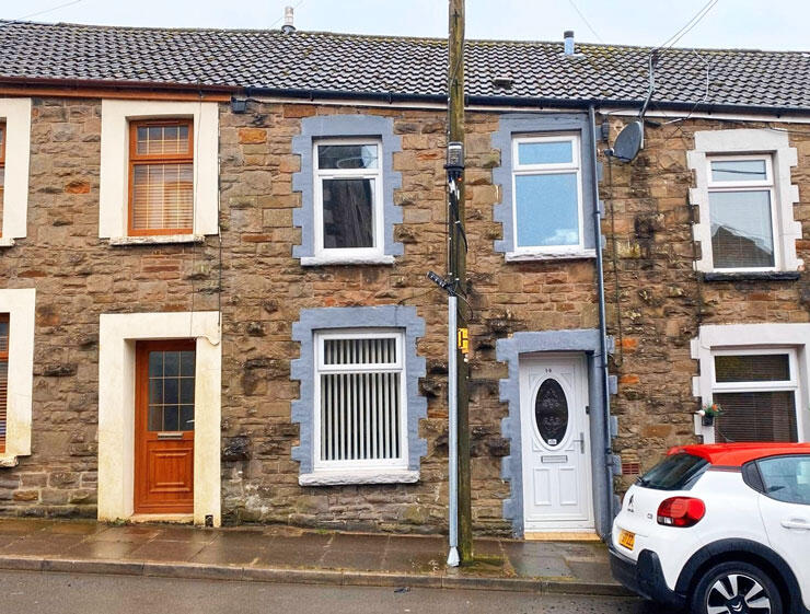 Main image of property: Heol Fawr, Nelson, Treharris, CF46 6NP