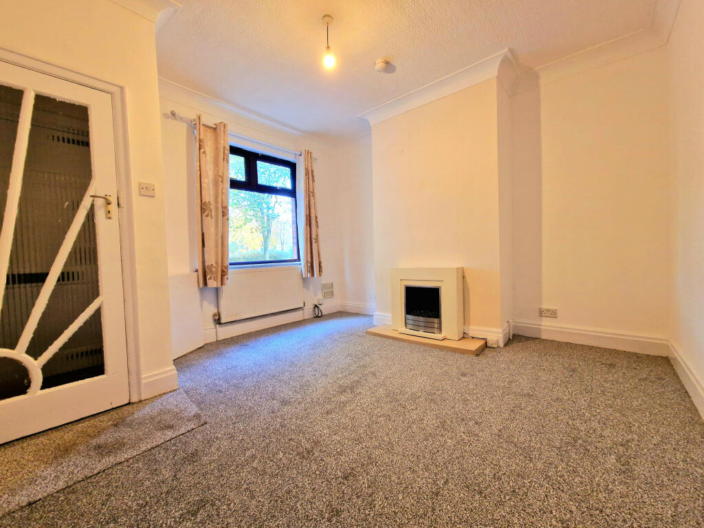 2 bedroom terraced house for rent in Aqueduct Street, Preston, PR1