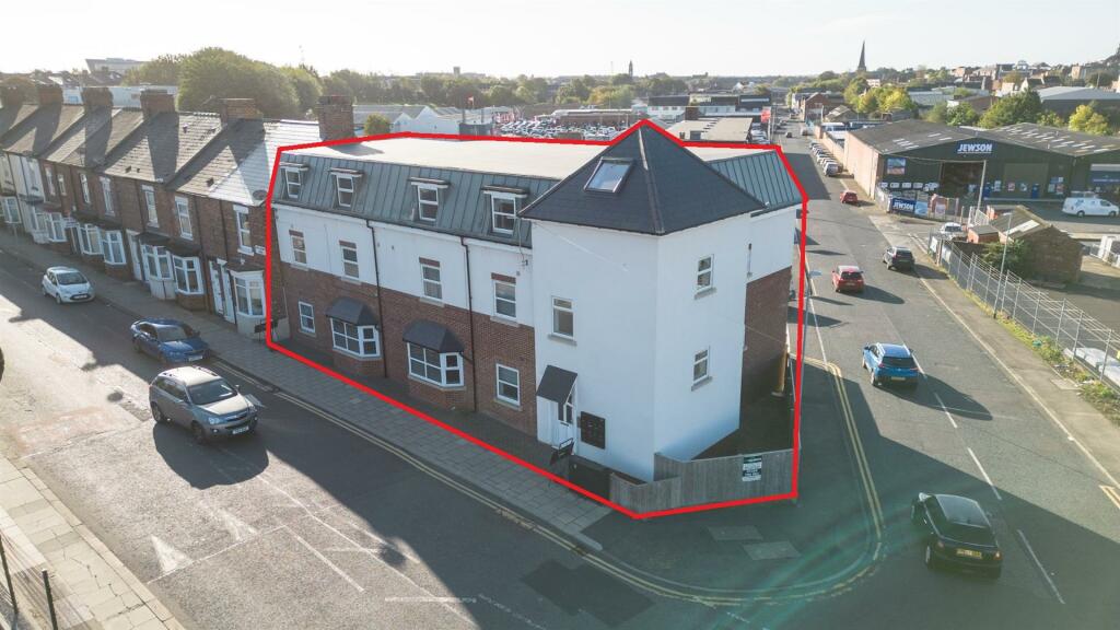 Commercial property for sale in East Mount Road, Darlington, DL1