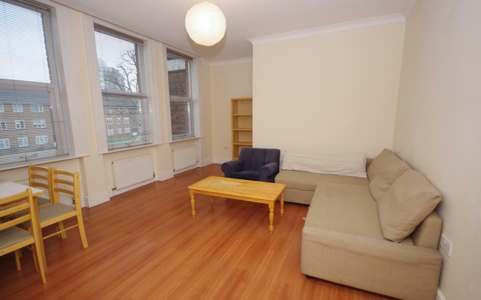 2 bedroom flat for rent in High Road, East Finchley, N2 , N2