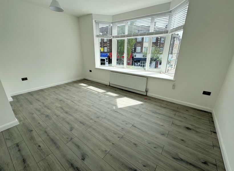 1 bedroom flat for rent in Ballards Lane, Finchley, N3