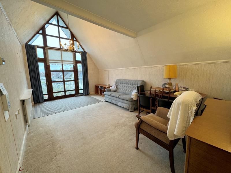 Main image of property: HAMILTON SQUARE, NORTH FINCHLEY, N12  